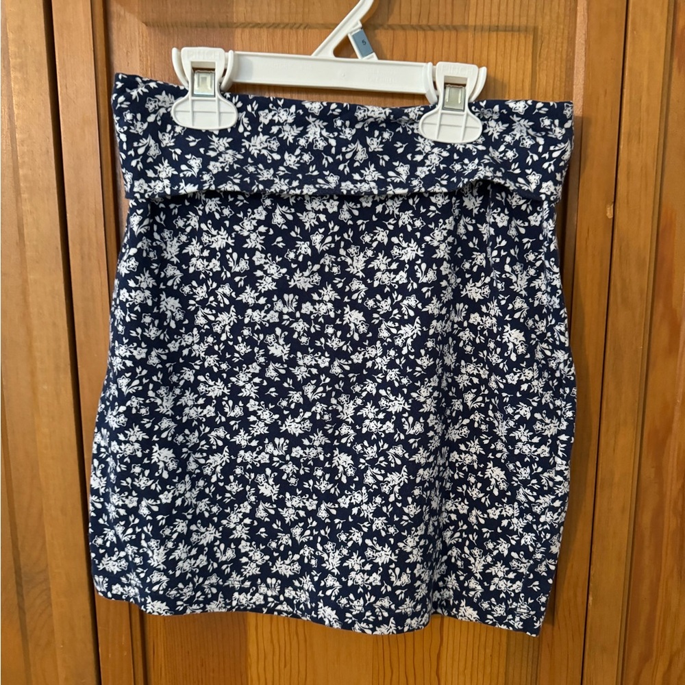 Charlotte Russe Navy and White Floral Mini Skirt